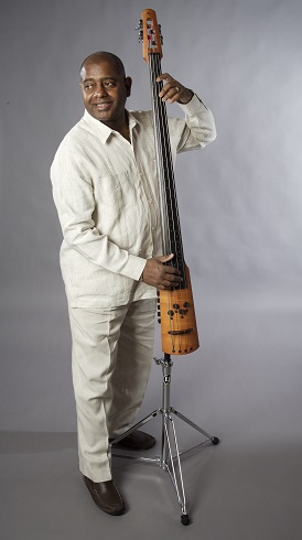 CARLOS DEL PINO