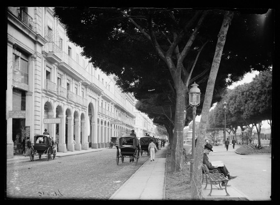 Hotel Pasaje and Prado_LibCongress